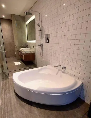 Akhila 1 - 1 Bedroom Modern Tropical At The Heart Of فيلة *